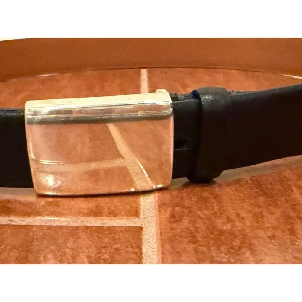 Saks Fifth Avenue Black Italian Leather Belt Size 34